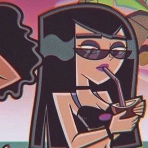 Meet your Posher, Makiya